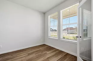 11334 Youngquist Dr, Mont Belvieu, TX 77585 - Photo 3