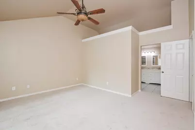 10 Ridgecross Place, The Woodlands, TX 77381 - Photo 17