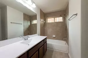 5815 Chaste Ct, Rosenberg, TX 77469 - Photo 9