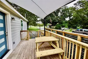 321 E 35th St, Houston, TX 77018 - Photo 9