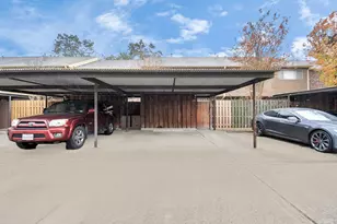 10382 Hammerly Blvd, Houston, TX 77043 - Photo 21