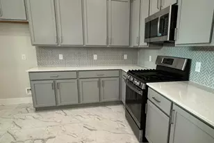 10 Green Meadows Ln, West Columbia, TX 77486 - Photo 11