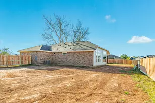 10 Green Meadows Ln, West Columbia, TX 77486 - Photo 19
