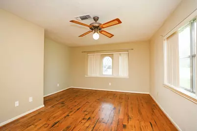 17634 Mantana Court, Spring, TX 77388 - Photo 9
