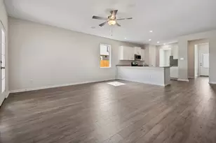 15403 Maple Ter Dr, Conroe, TX 77303 - Photo 3