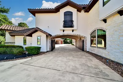 2 Highclere Park Drive, Spring, TX 77379 - Photo 49