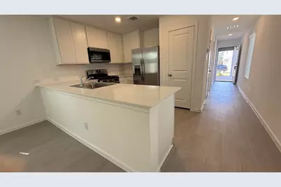913 Pertuso Lane, Huffman, TX 77336 - Photo 5