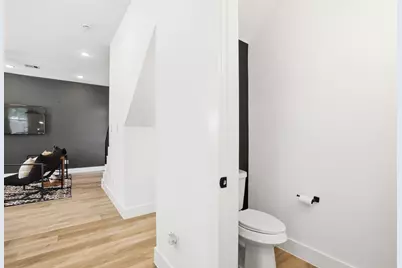 5527 Denmark Street #B, Houston, TX 77028 - Photo 13