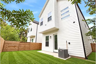 5527 Denmark Street #B, Houston, TX 77028 - Photo 27