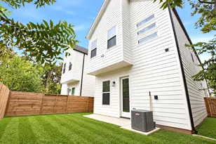 5527 Denmark St, Houston, TX 77028 - Photo 27