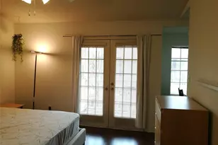 7575 Cambridge St, Houston, TX 77054 - Photo 7