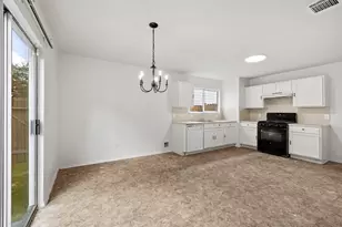 7230 Leafwind Dr, Cypress, TX 77433 - Photo 9