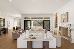 50 Aria Isle Dr, The Woodlands, TX 77380 - Photo 15