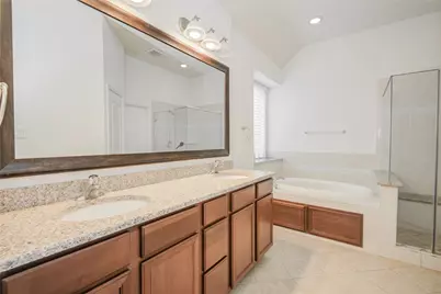 9915 Foggy River, Missouri City, TX 77459 - Photo 35