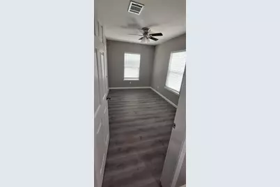 5210 Polk Street Street, Houston, TX 77023 - Photo 13