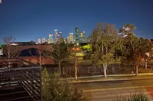 1011 Studemont St, Houston, TX 77007 - Photo 29