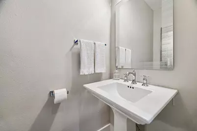11711 Memorial Drive #95, Houston, TX 77024 - Photo 5