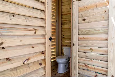 1185 Mabry Street, Gilchrist, TX 77617 - Photo 17