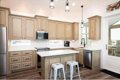 1185 Mabry Street, Gilchrist, TX 77617 - Photo 39