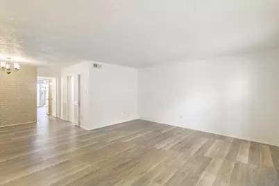 429 N Post Oak Lane #429, Houston, TX 77024 - Photo 3