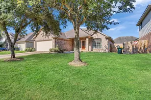 2306 Diamond Springs Dr, Pearland, TX 77584 - Photo 7