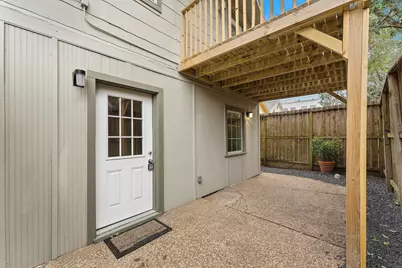 1409 Maryland Street #D, Houston, TX 77006 - Photo 7