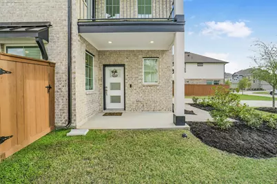 7834 Swooping Swallow Lane, Katy, TX 77493 - Photo 3