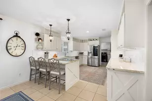 2723 Kismet Ln, Houston, TX 77043 - Photo 7
