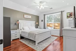 203 Colony Lake Ln, Dickinson, TX 77539 - Photo 11