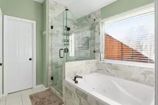 203 Colony Lake Ln, Dickinson, TX 77539 - Photo 13