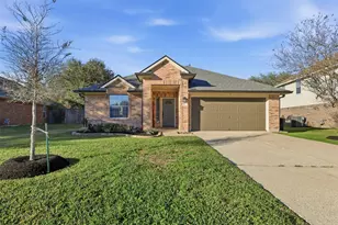203 Colony Lake Ln, Dickinson, TX 77539 - Photo 1