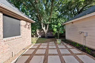 3014 Cherry Mill Ct, Houston, TX 77059 - Photo 43