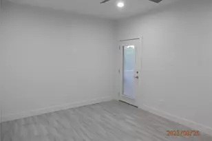 126A 19th St, Dickinson, TX 77539 - Photo 21