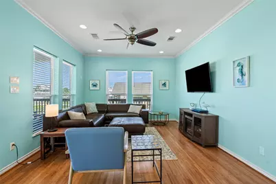 3923 Reeves Drive, Galveston, TX 77554 - Photo 7