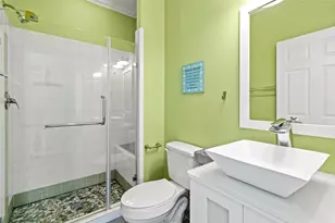 3923 Reeves Dr, Galveston, TX 77554 - Photo 17