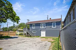 1915 45th St, Galveston, TX 77550 - Photo 7