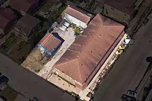 1915 45th St, Galveston, TX 77550 - Photo 13