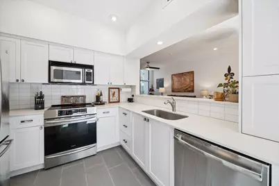 701 Bering Drive #402, Houston, TX 77057 - Photo 11