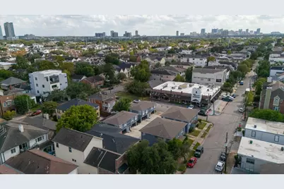 1915 McDuffie Street #1, Houston, TX 77019 - Photo 17