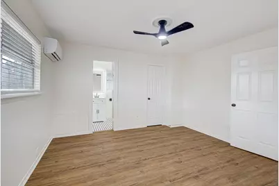 1915 McDuffie Street #1, Houston, TX 77019 - Photo 9