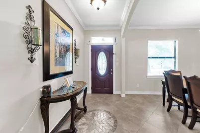 318 Shawnee Drive, Conroe, TX 77316 - Photo 9