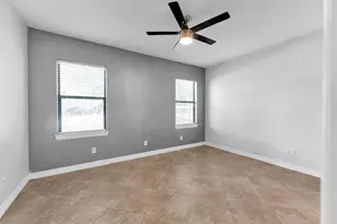 318 Shawnee Dr, Conroe, TX 77316 - Photo 37