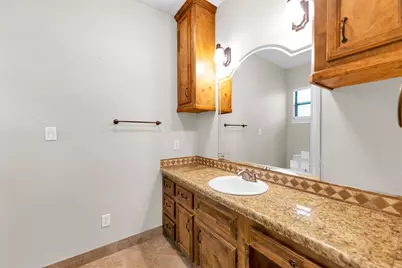 318 Shawnee Drive, Conroe, TX 77316 - Photo 39