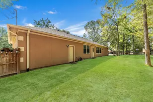 318 Shawnee Dr, Conroe, TX 77316 - Photo 41
