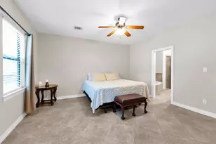 318 Shawnee Dr, Conroe, TX 77316 - Photo 23