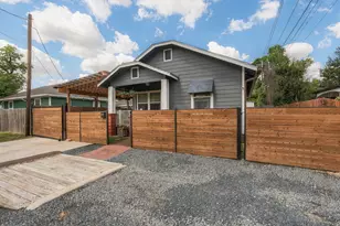 614 Coronado St, Houston, TX 77009 - Photo 17