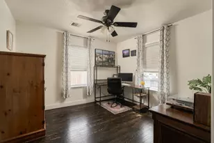 614 Coronado St, Houston, TX 77009 - Photo 13