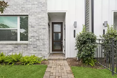 1055 Timbergrove Yards Lane, Houston, TX 77008 - Photo 3