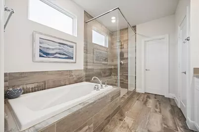 1055 Timbergrove Yards Lane, Houston, TX 77008 - Photo 17