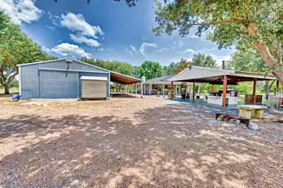 23104 Hopkins Lane, Damon, TX 77430 - Photo 15